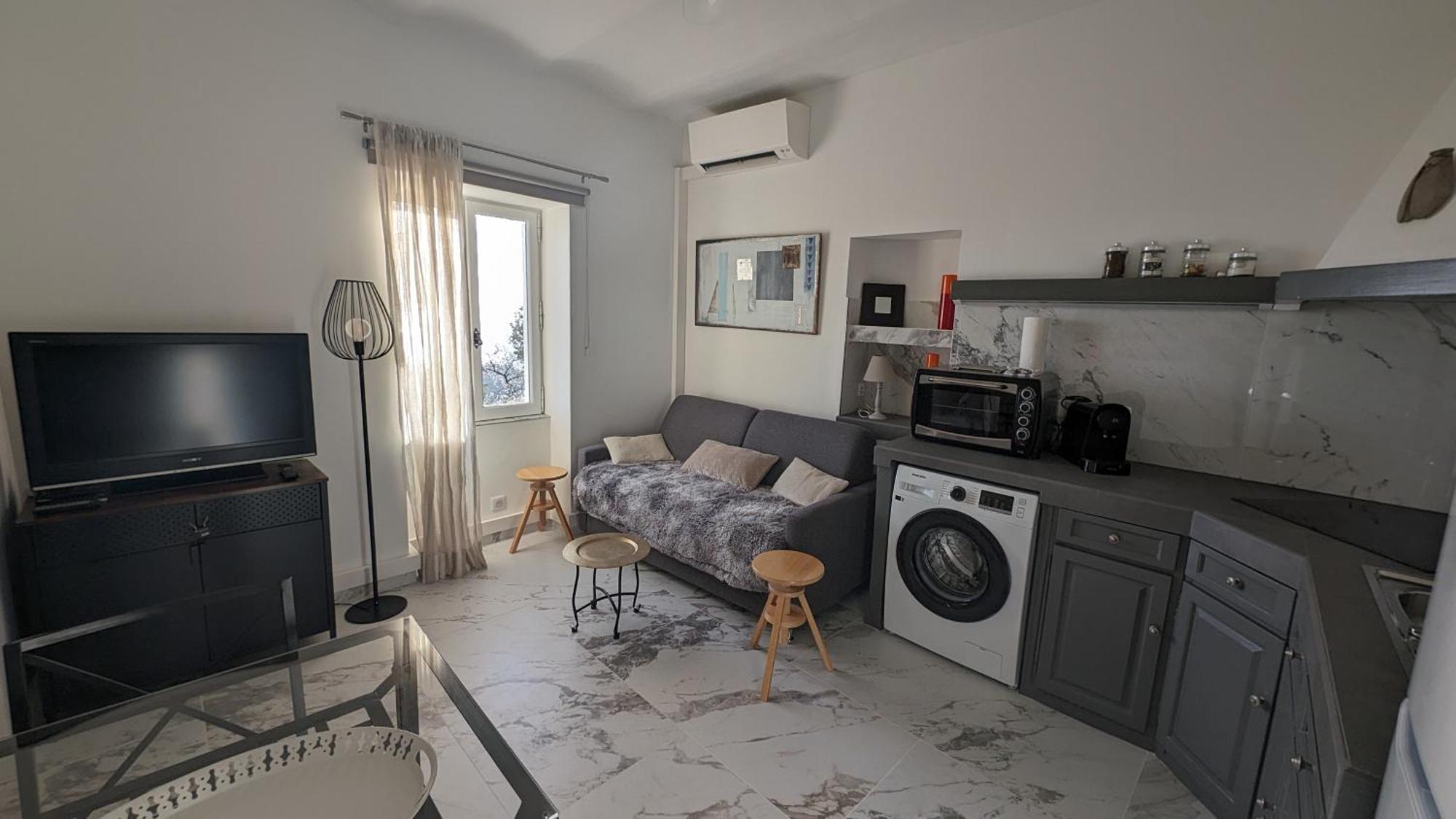 Le Mas D'Angeline, Vue Mer, Jardin Commun, Parking, Voiture Requise, 10 Min En Voiture De Monaco, Route Etroite, Pente Raide, Croisement Limite, Sea View, Shared Garden, Parking, Car Required, 10 Min Drive From Monaco, Narrow Steep Road, Limited Pass Beausoleil Buitenkant foto