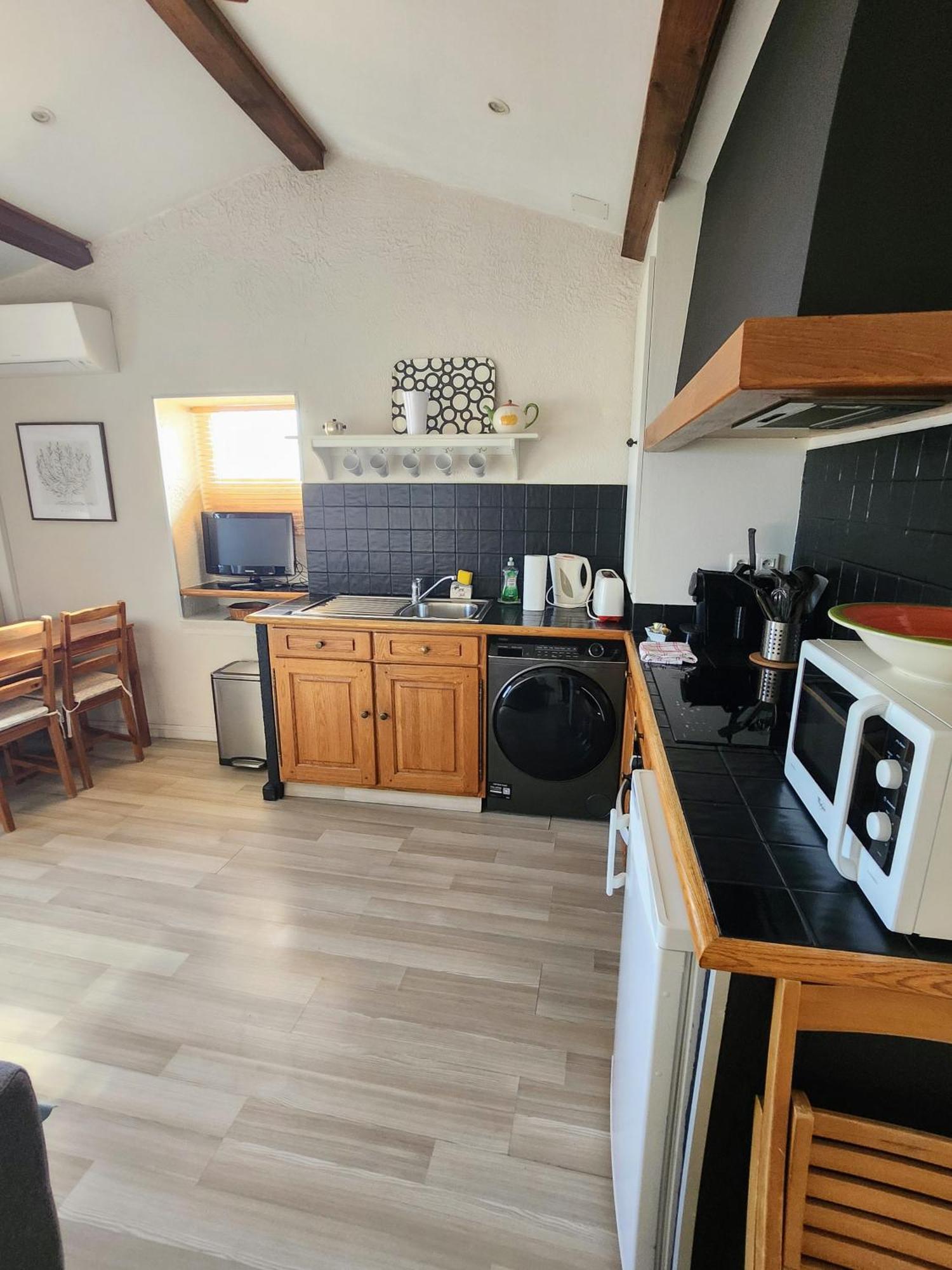 Le Mas D'Angeline, Vue Mer, Jardin Commun, Parking, Voiture Requise, 10 Min En Voiture De Monaco, Route Etroite, Pente Raide, Croisement Limite, Sea View, Shared Garden, Parking, Car Required, 10 Min Drive From Monaco, Narrow Steep Road, Limited Pass Beausoleil Buitenkant foto