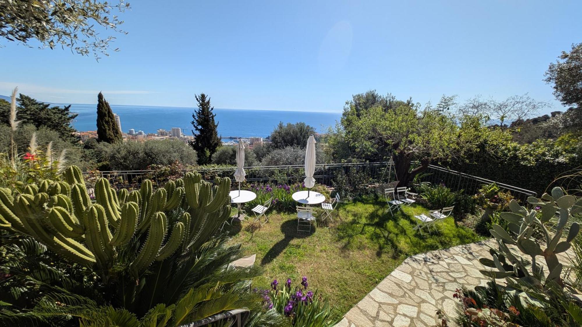 Le Mas D'Angeline, Vue Mer, Jardin Commun, Parking, Voiture Requise, 10 Min En Voiture De Monaco, Route Etroite, Pente Raide, Croisement Limite, Sea View, Shared Garden, Parking, Car Required, 10 Min Drive From Monaco, Narrow Steep Road, Limited Pass Beausoleil Buitenkant foto