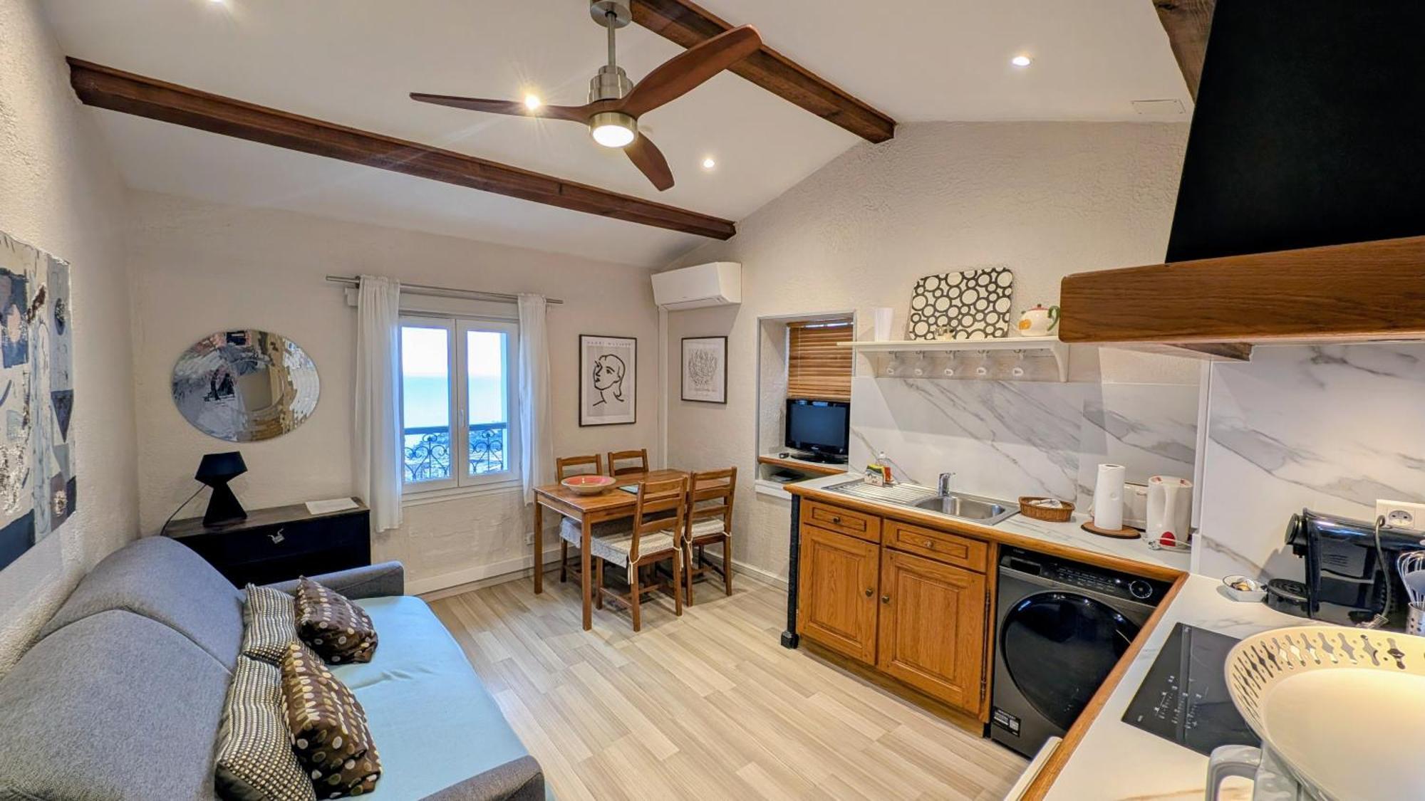 Le Mas D'Angeline, Vue Mer, Jardin Commun, Parking, Voiture Requise, 10 Min En Voiture De Monaco, Route Etroite, Pente Raide, Croisement Limite, Sea View, Shared Garden, Parking, Car Required, 10 Min Drive From Monaco, Narrow Steep Road, Limited Pass Beausoleil Buitenkant foto