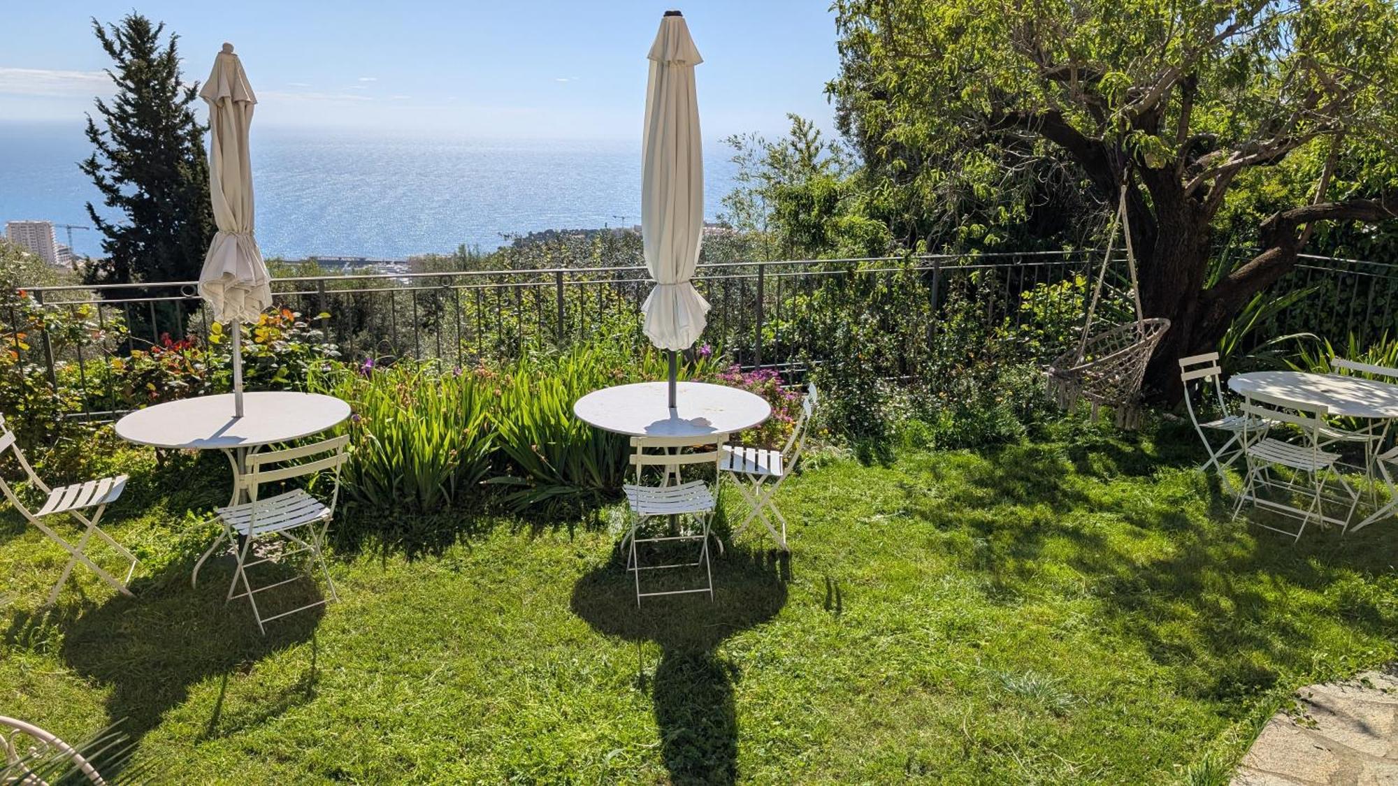 Le Mas D'Angeline, Vue Mer, Jardin Commun, Parking, Voiture Requise, 10 Min En Voiture De Monaco, Route Etroite, Pente Raide, Croisement Limite, Sea View, Shared Garden, Parking, Car Required, 10 Min Drive From Monaco, Narrow Steep Road, Limited Pass Beausoleil Buitenkant foto
