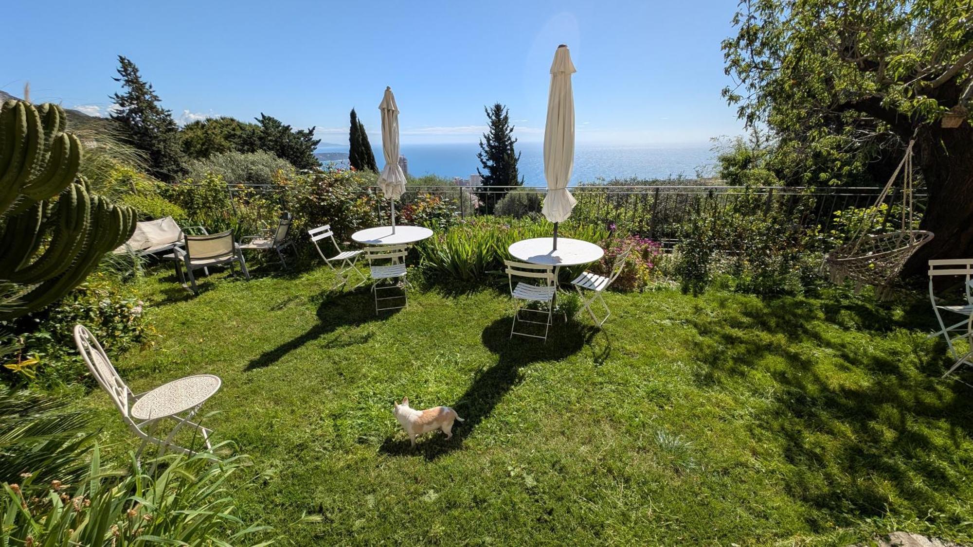 Le Mas D'Angeline, Vue Mer, Jardin Commun, Parking, Voiture Requise, 10 Min En Voiture De Monaco, Route Etroite, Pente Raide, Croisement Limite, Sea View, Shared Garden, Parking, Car Required, 10 Min Drive From Monaco, Narrow Steep Road, Limited Pass Beausoleil Buitenkant foto