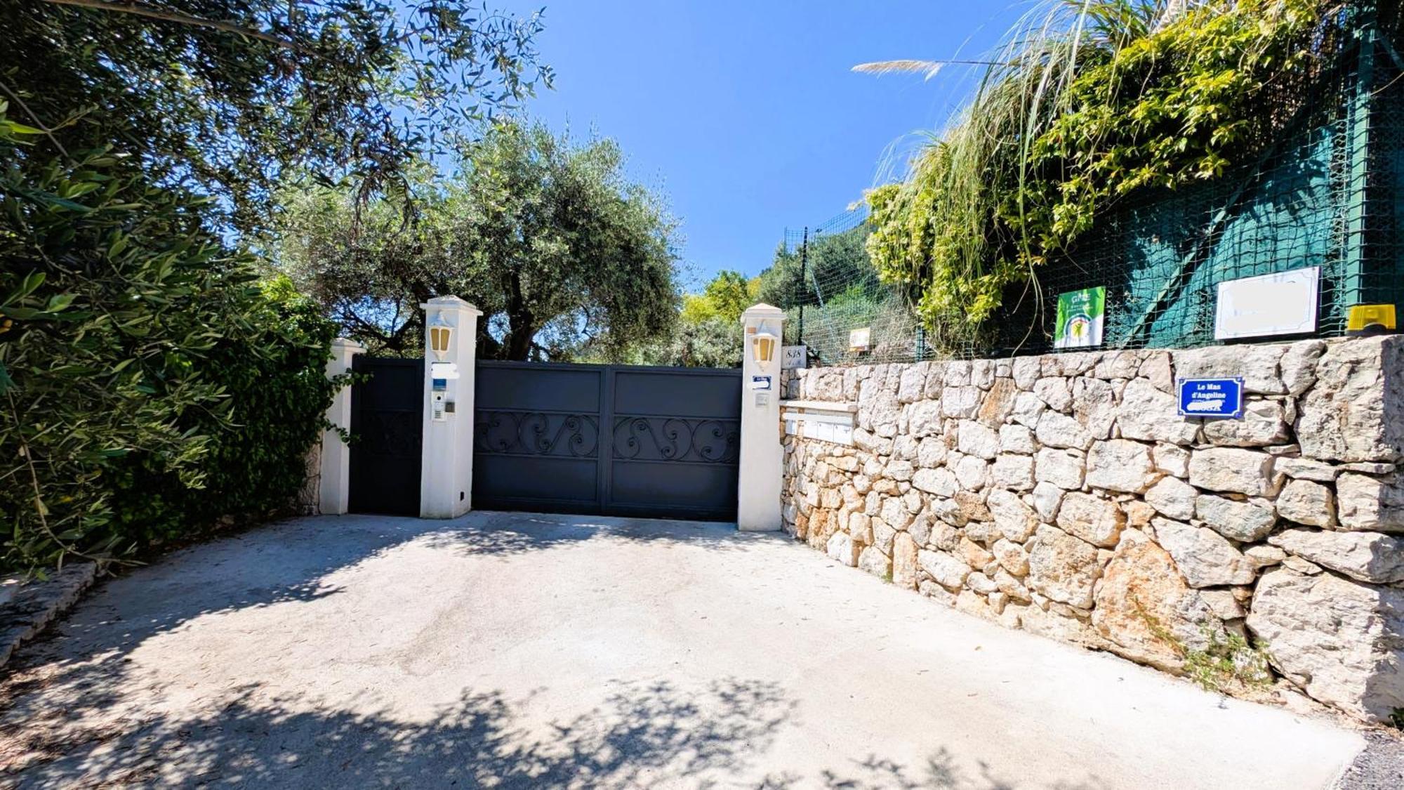 Le Mas D'Angeline, Vue Mer, Jardin Commun, Parking, Voiture Requise, 10 Min En Voiture De Monaco, Route Etroite, Pente Raide, Croisement Limite, Sea View, Shared Garden, Parking, Car Required, 10 Min Drive From Monaco, Narrow Steep Road, Limited Pass Beausoleil Buitenkant foto